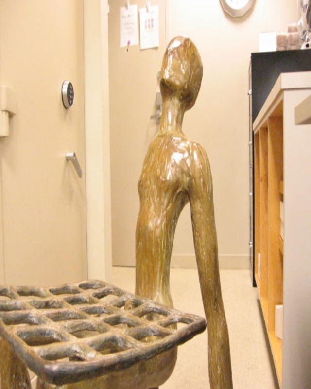 BRONZE CHAIR MONSIEUR